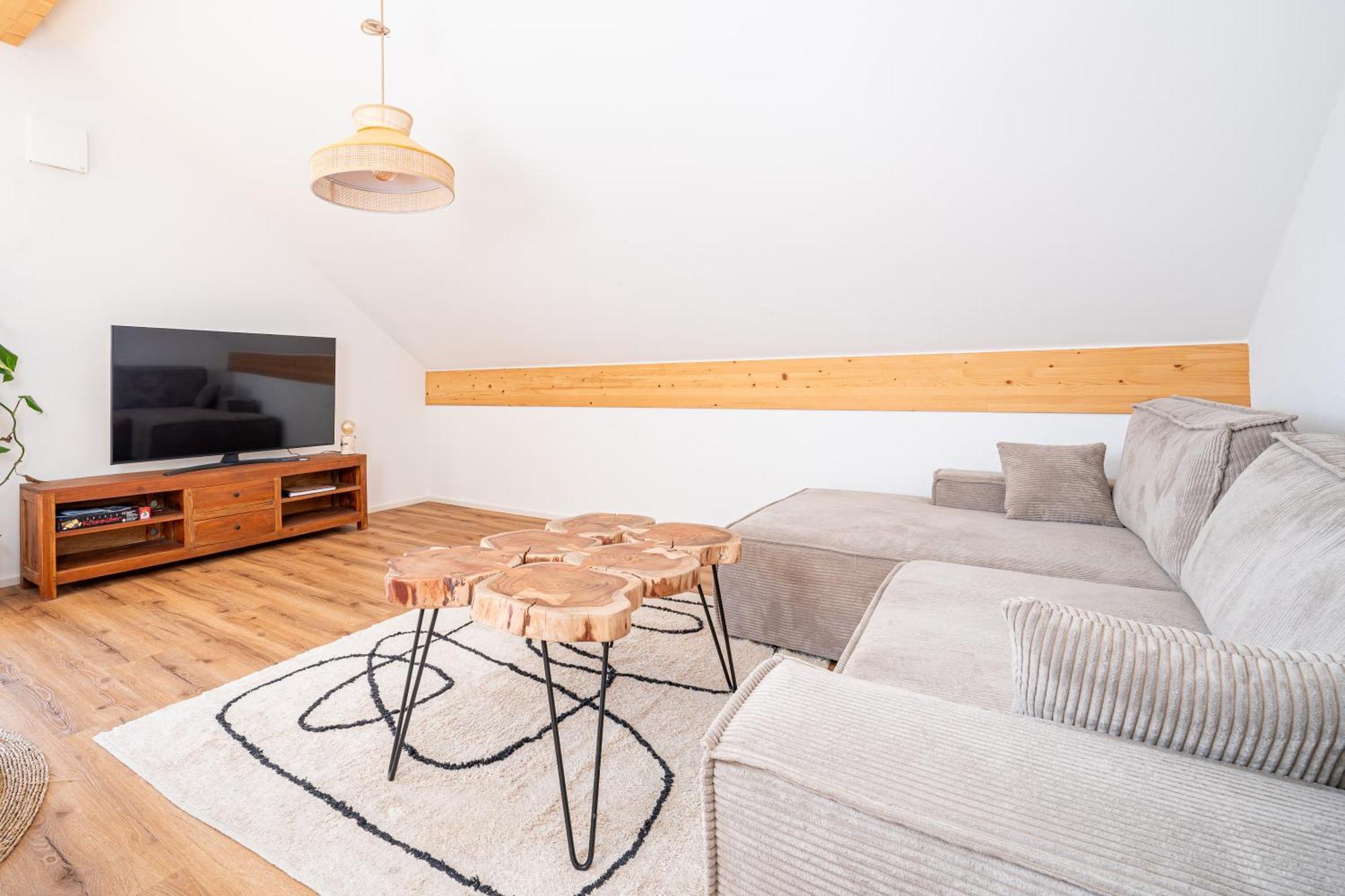 Liboria I Traumhafte Ferienwohnung In Aidling Am Riegsee Mit Atemberaubendem Blick Auf Die Majestaetische Zugspitze! Εξωτερικό φωτογραφία